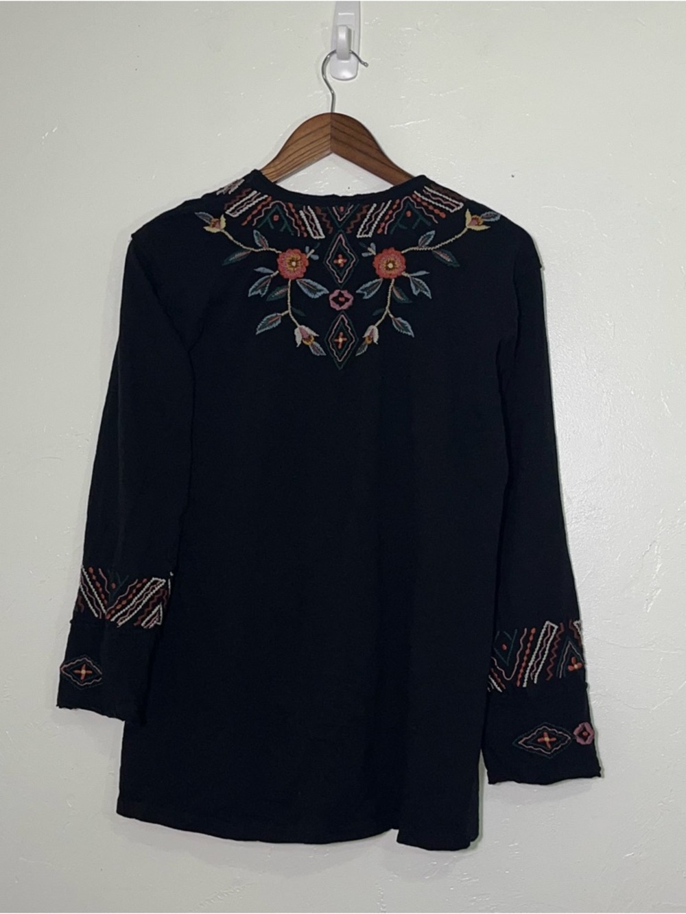 Caite "Isa" Black Embroidered Boho Peasant Blouse Cotton Folk Art Tunic XL - Picture 11 of 13